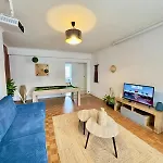 Apartmán Le Cine-billard Du Quai De La Gare-parking-balcon