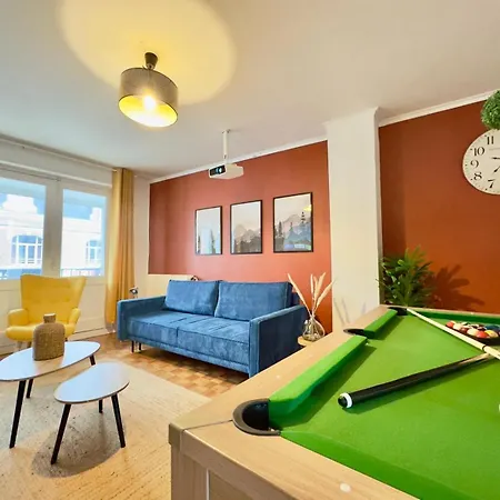 Le Cine-billard Du Quai De La Gare-parking-balcon * Amiens