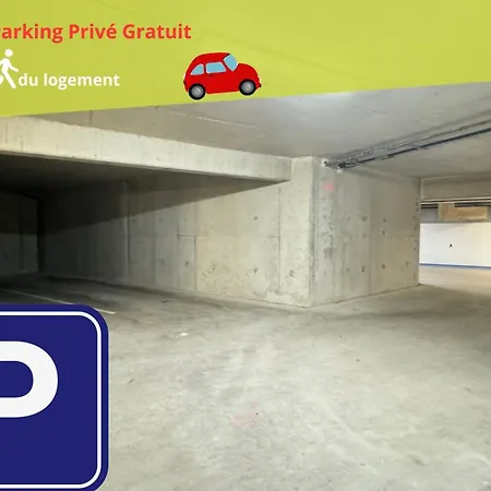 Le Cine-billard Du Quai De La Gare-parking-balcon *