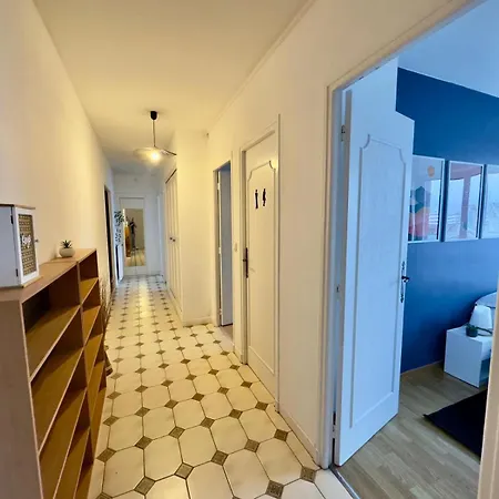 Le Cine-billard Du Quai De La Gare-parking-balcon Lejlighed